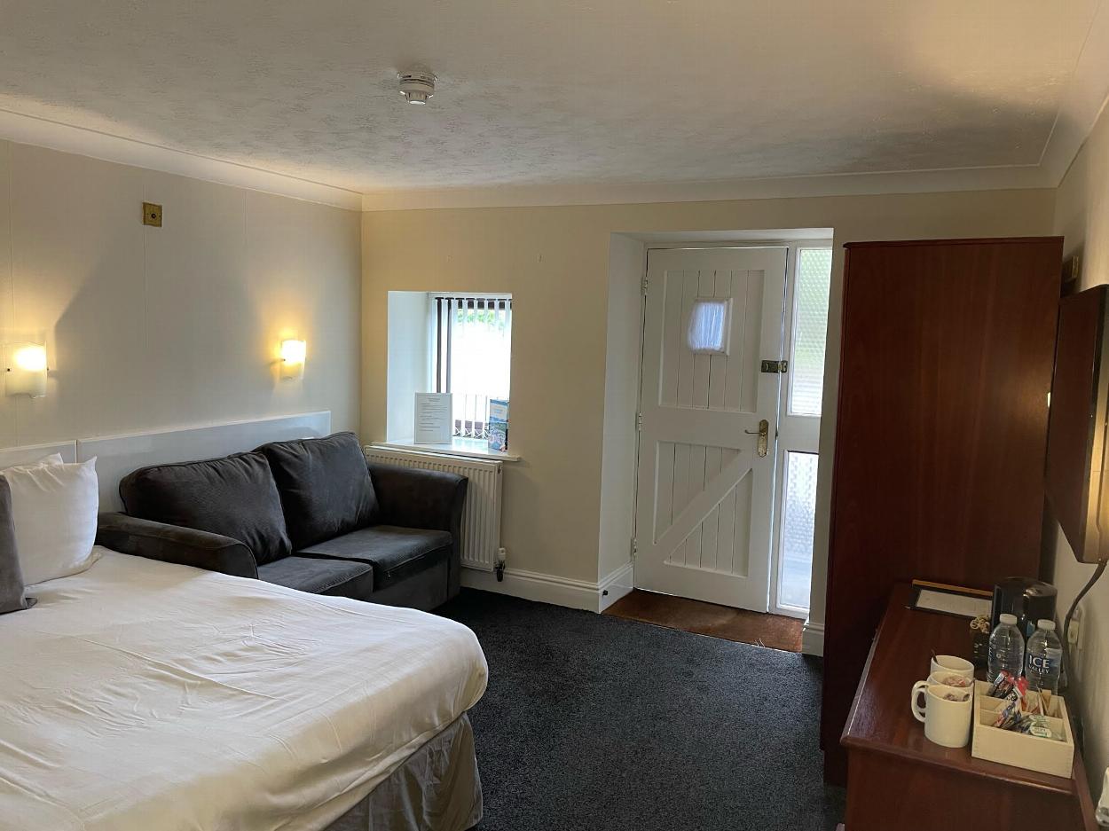 Hotel Rooms in North Wales and Cheshire | Flint Mountain Park Hotel gallery image 10